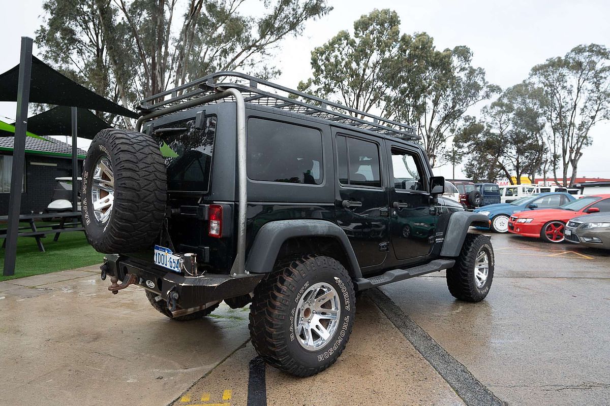 2011 Jeep Wrangler Unlimited Sport JK