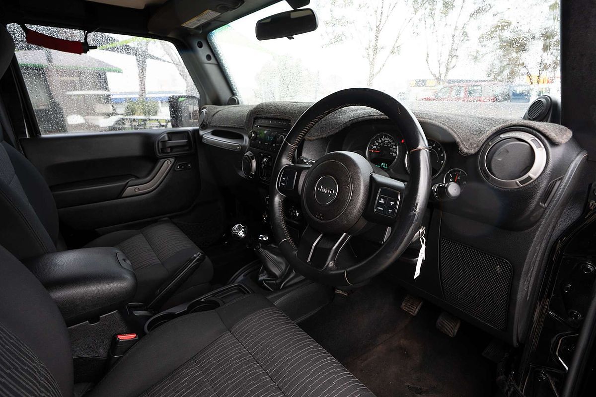 2011 Jeep Wrangler Unlimited Sport JK