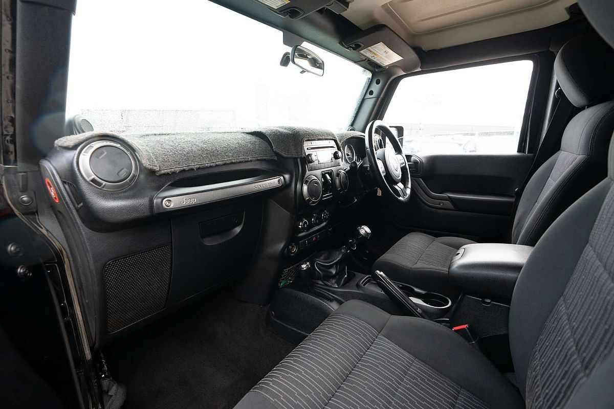 2011 Jeep Wrangler Unlimited Sport JK