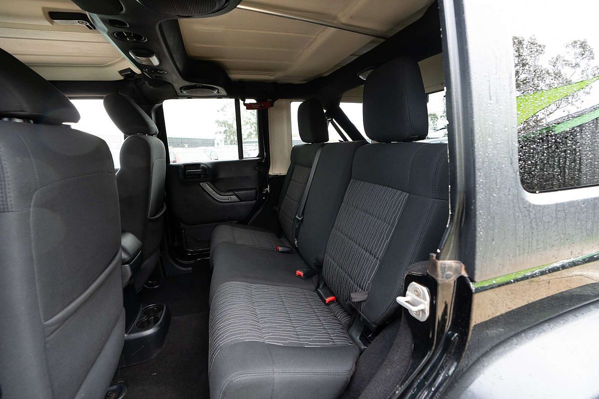 2011 Jeep Wrangler Unlimited Sport JK