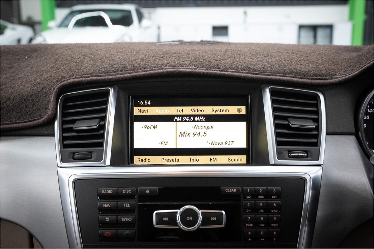 2012 Mercedes-Benz M-Class ML250 BlueTEC W166