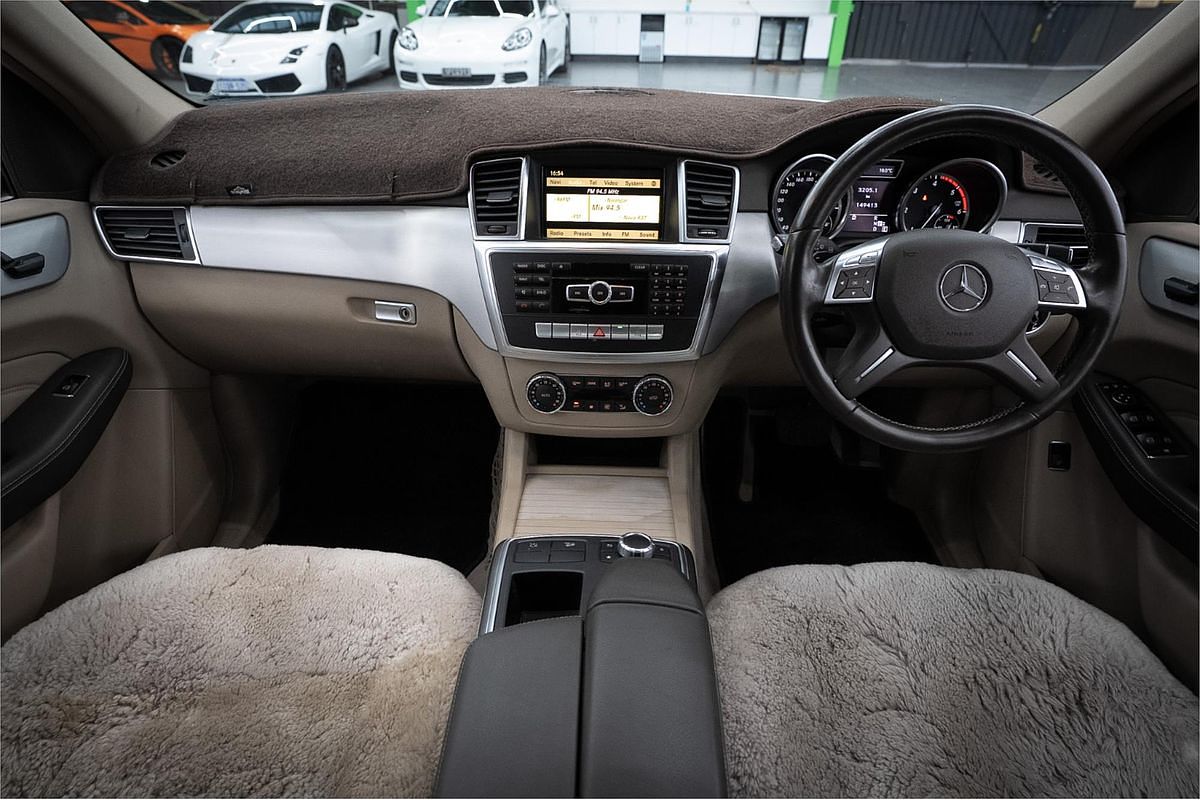 2012 Mercedes-Benz M-Class ML250 BlueTEC W166