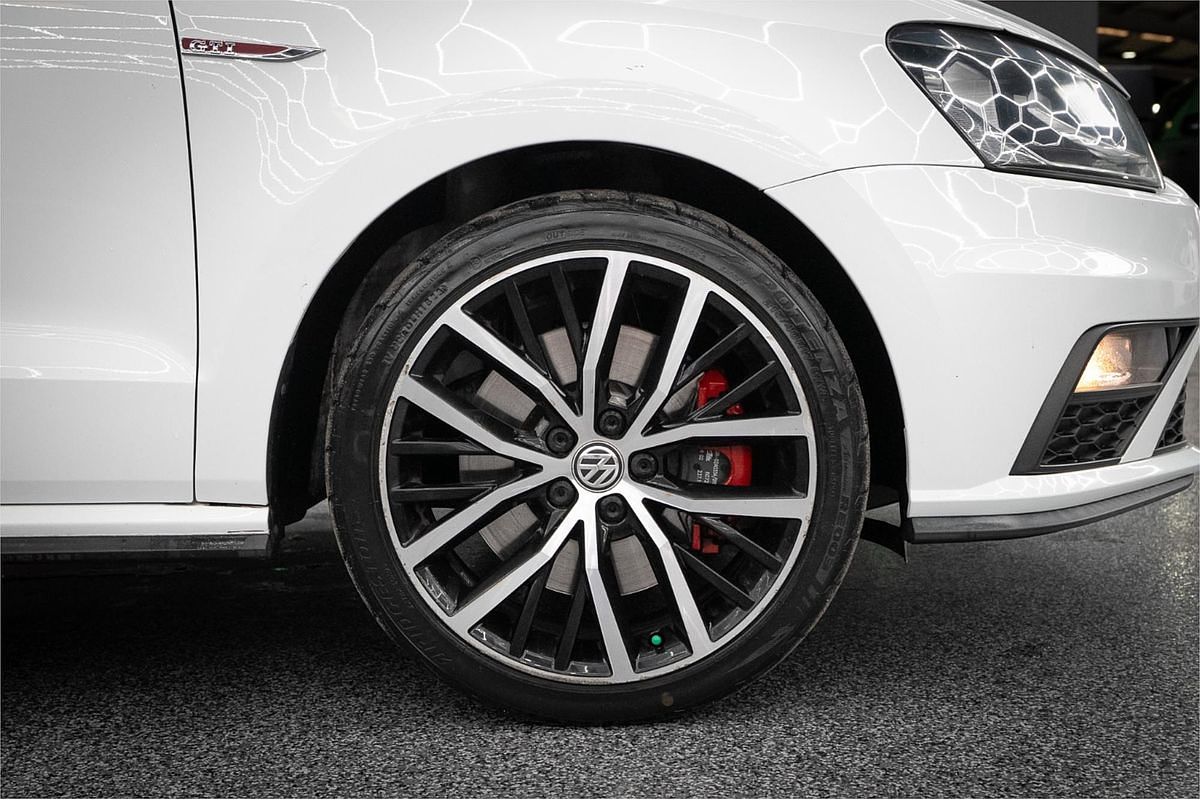 2016 Volkswagen Polo GTI 6R
