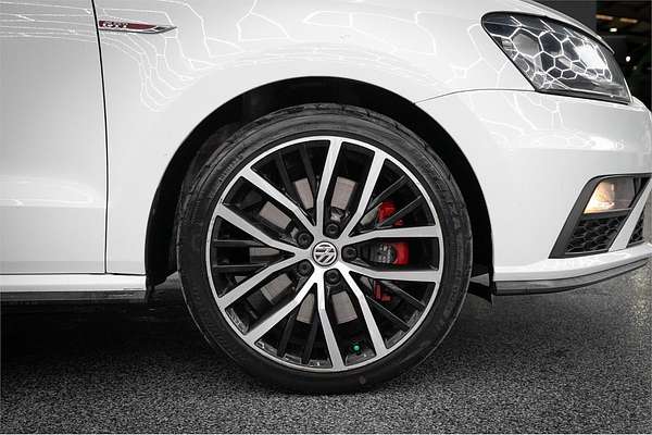 2016 Volkswagen Polo GTI 6R