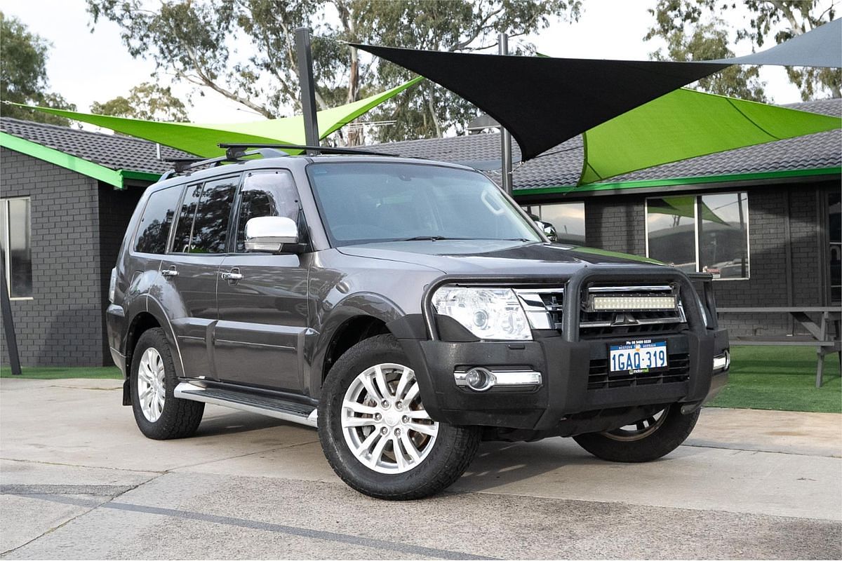 2016 Mitsubishi Pajero GLS NX