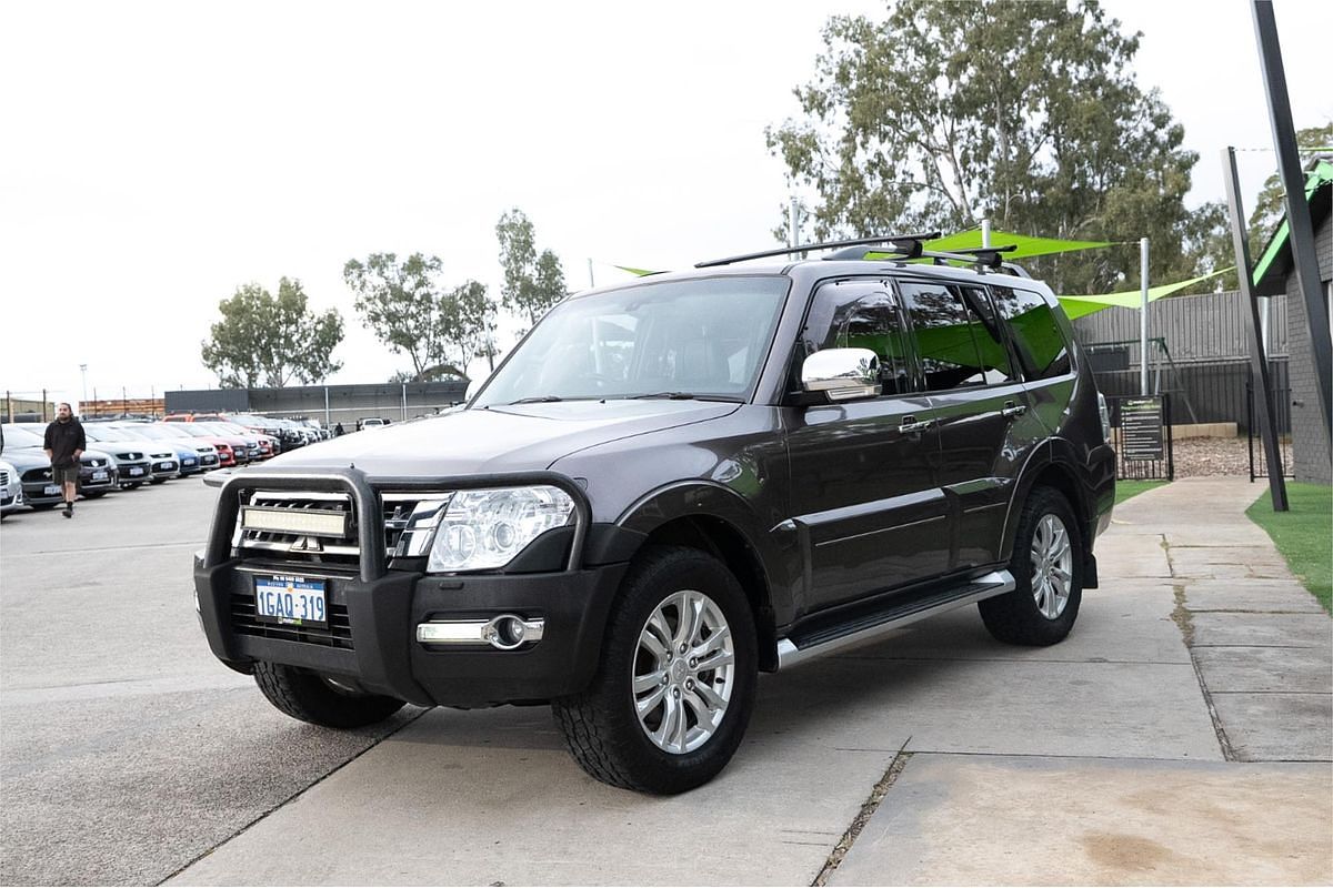 2016 Mitsubishi Pajero GLS NX