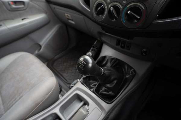 2007 Toyota Hilux SR KUN26R 4X4