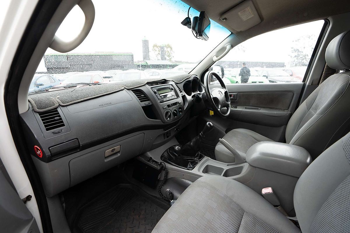 2007 Toyota Hilux SR KUN26R 4X4
