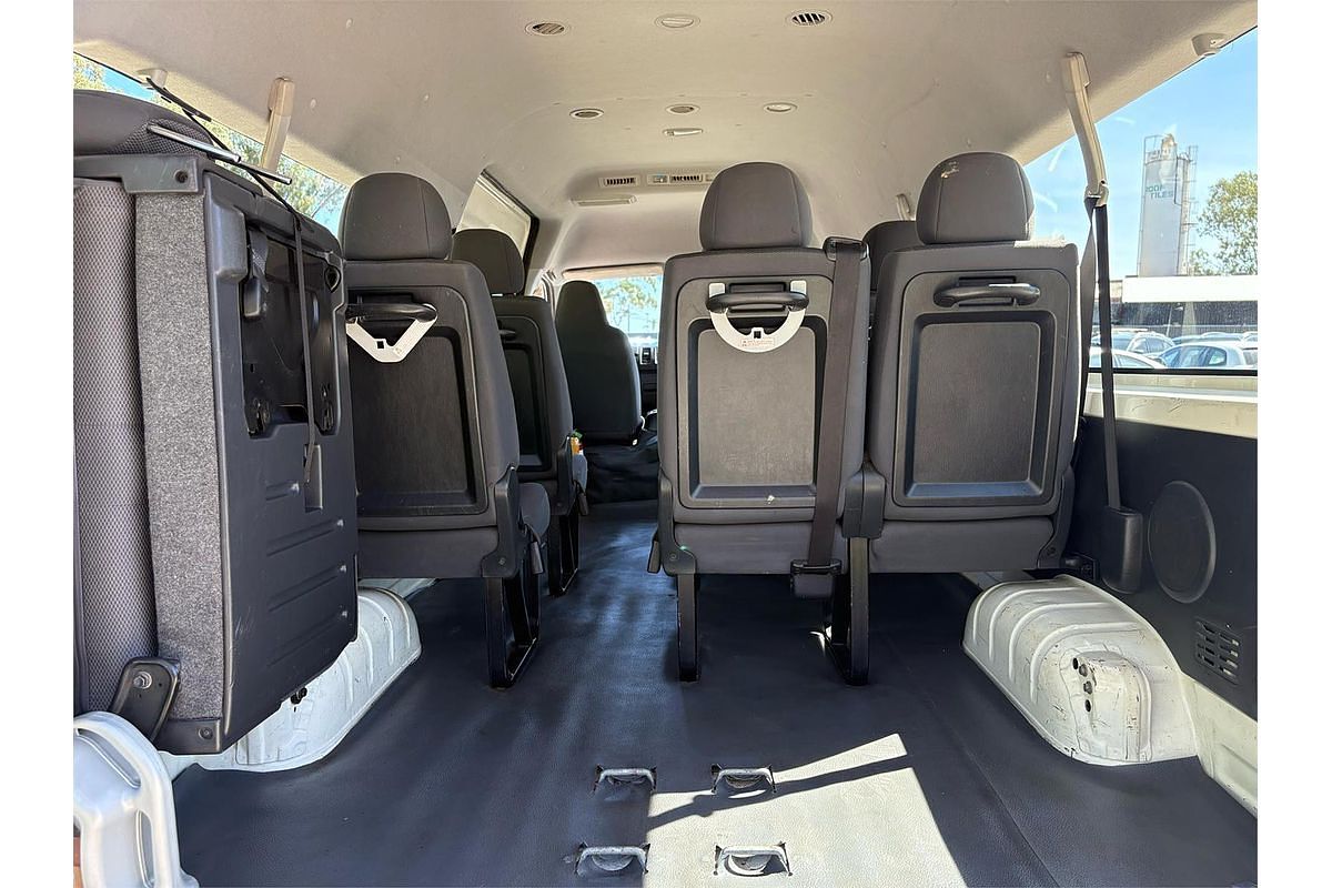 2014 Toyota Hiace Commuter KDH223R