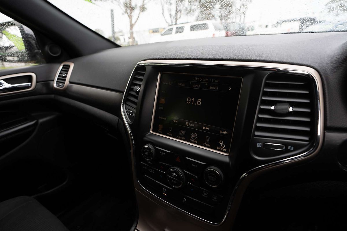 2015 Jeep Grand Cherokee Laredo WK