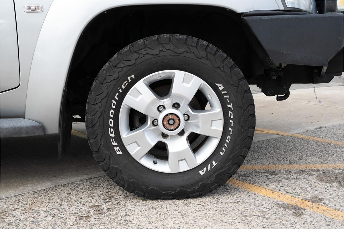 2014 Nissan Patrol ST Y61
