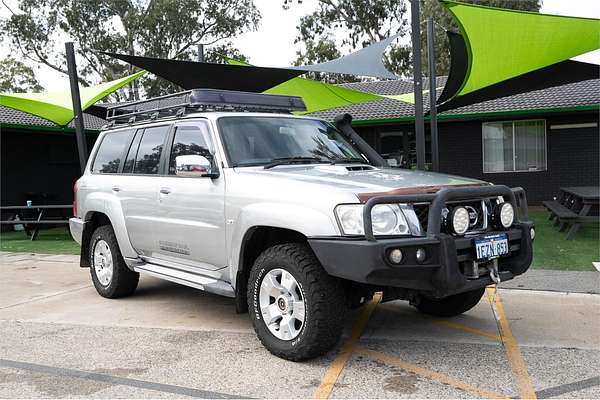 2014 Nissan Patrol ST Y61