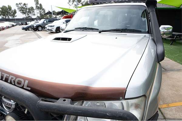 2014 Nissan Patrol ST Y61