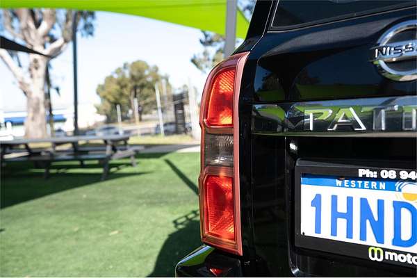 2010 Nissan Patrol ST GU 7