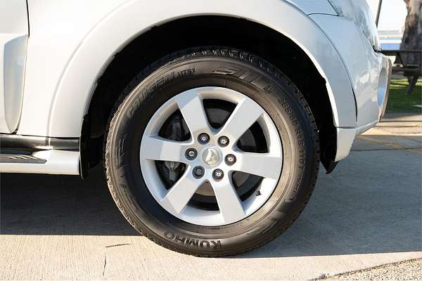 2009 Mitsubishi Pajero VR-X NT