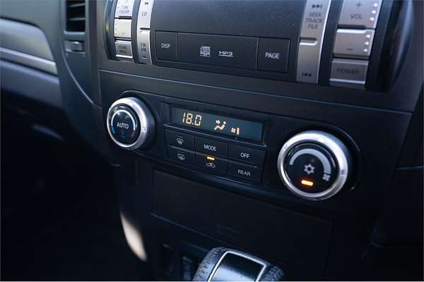 2009 Mitsubishi Pajero VR-X NT