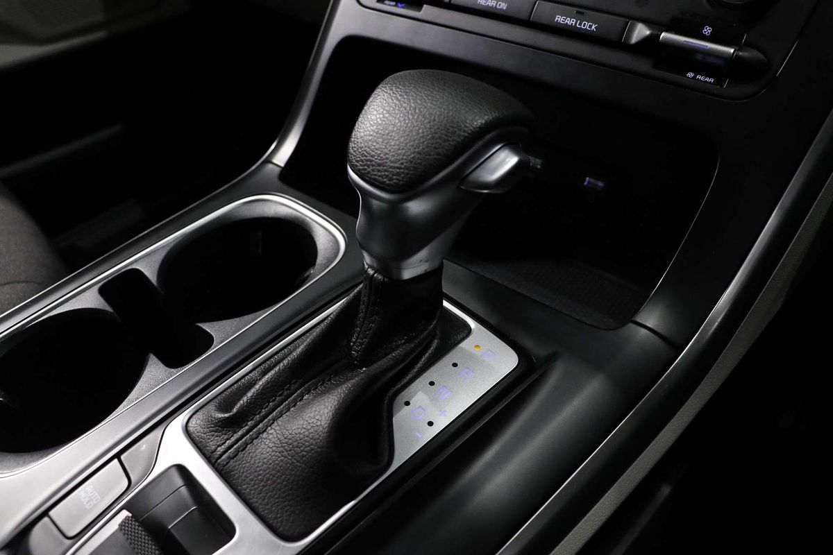 2021 Kia Carnival S KA4