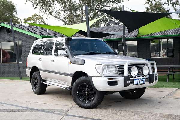 2003 Toyota Landcruiser GXL UZJ100R