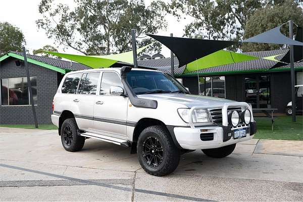 2003 Toyota Landcruiser GXL UZJ100R