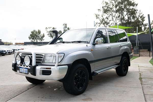 2003 Toyota Landcruiser GXL UZJ100R
