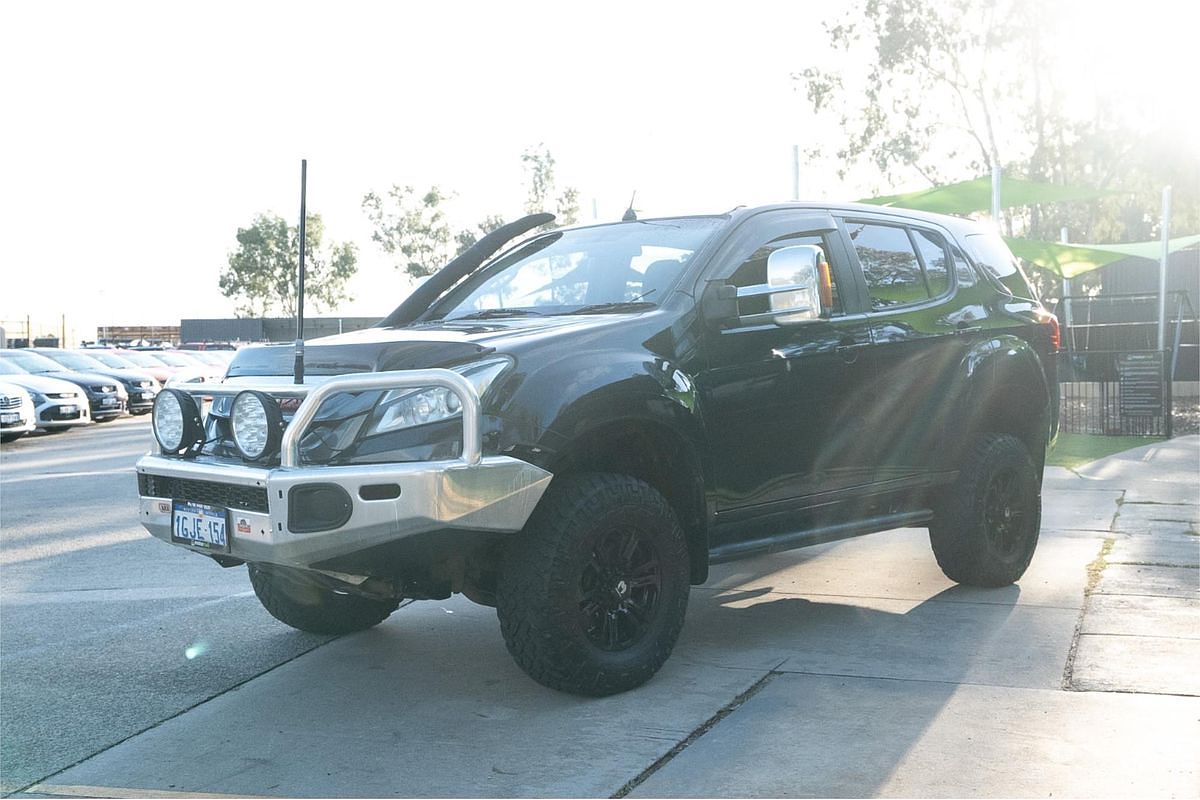 2013 Isuzu MU-X LS-M
