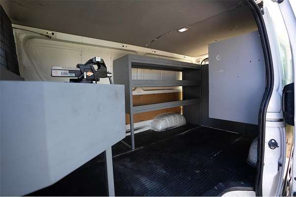 2015 Toyota Hiace TRH201R LWB
