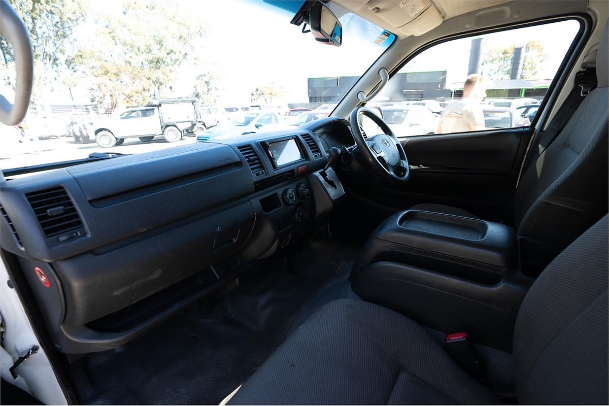 2015 Toyota Hiace TRH201R LWB