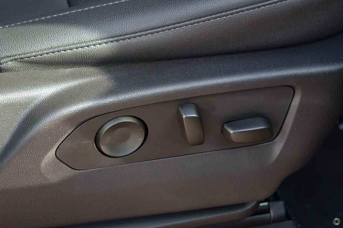 2025 Chevrolet Silverado 1500 LTZ Premium W/Tech Pack T1 4X4