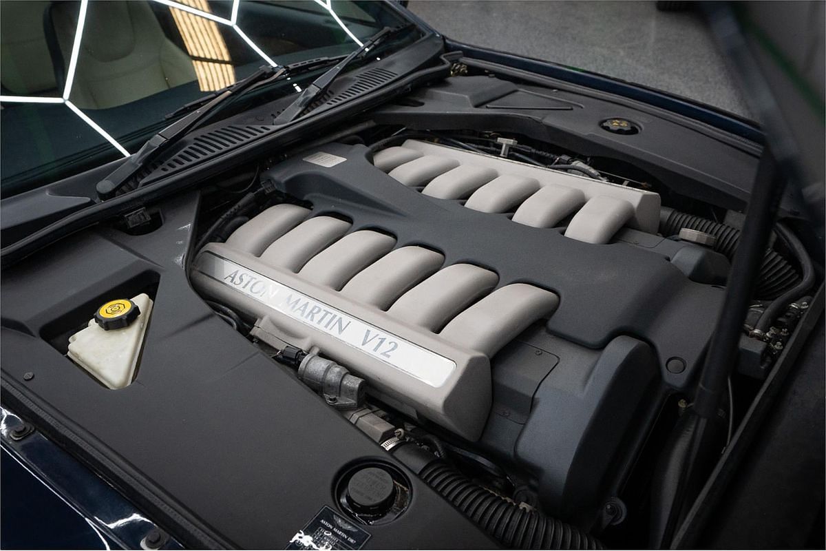 2002 Aston Martin DB7 Vantage