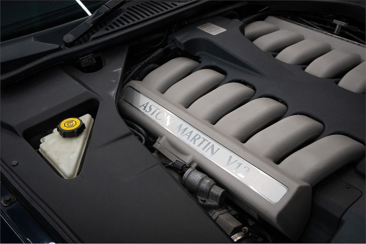 2002 Aston Martin DB7 Vantage