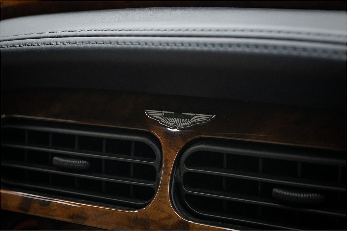 2002 Aston Martin DB7 Vantage
