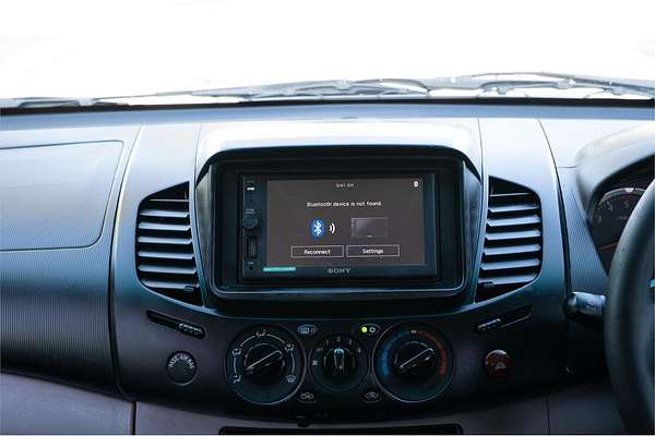 2013 Mitsubishi Triton GLX MN 4X4