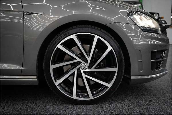 2016 Volkswagen Golf R 7