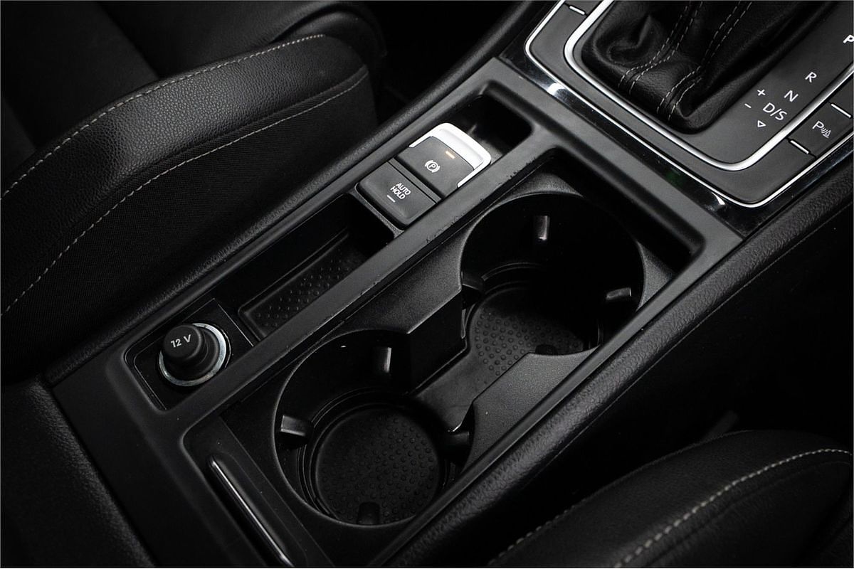 2016 Volkswagen Golf R 7