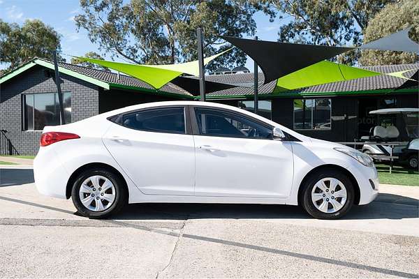 2013 Hyundai Elantra Active MD2