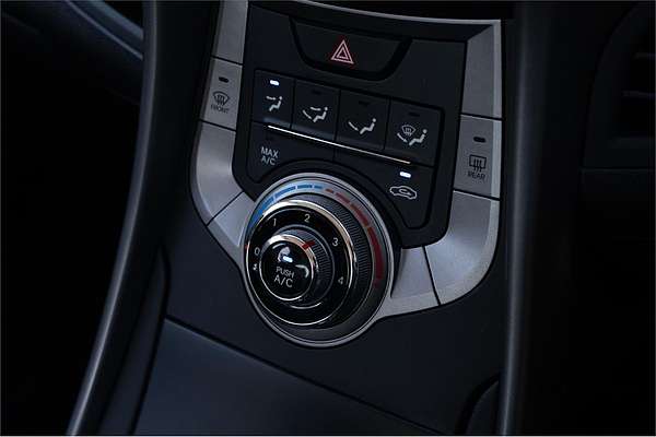 2013 Hyundai Elantra Active MD2