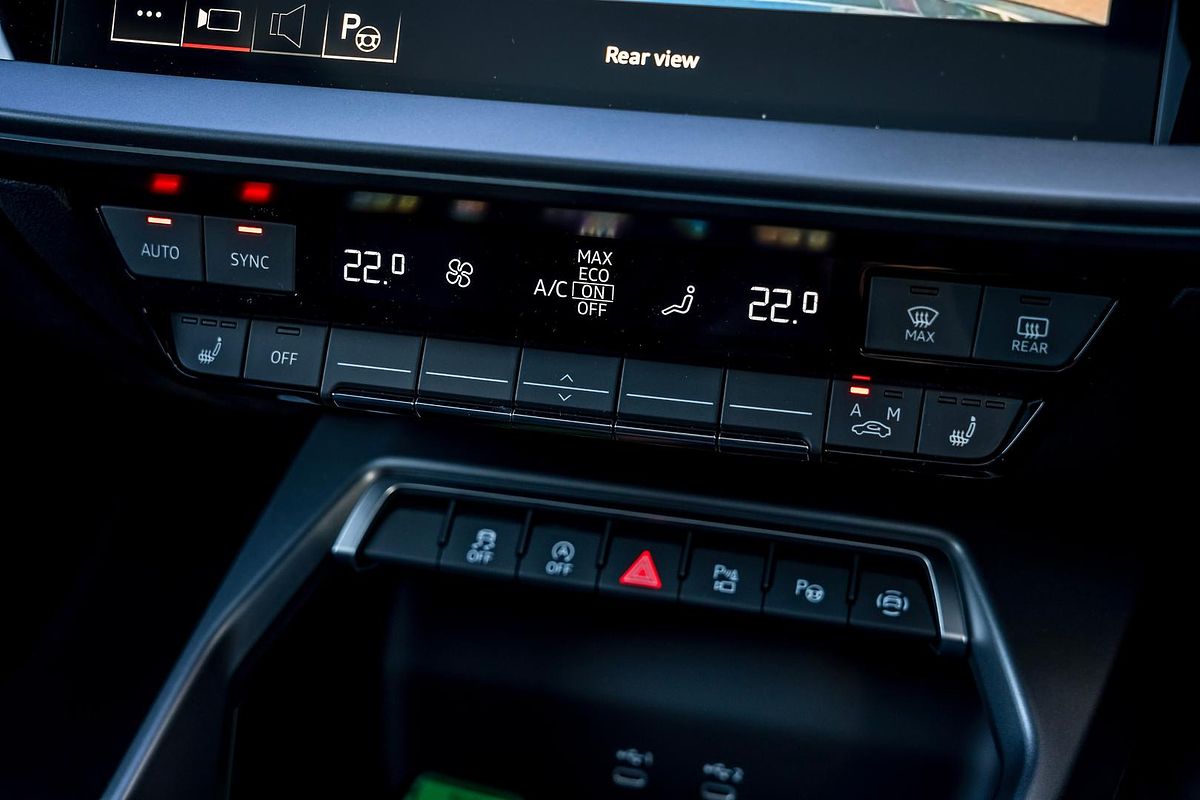 2025 Audi A3 35 TFSI S line GY
