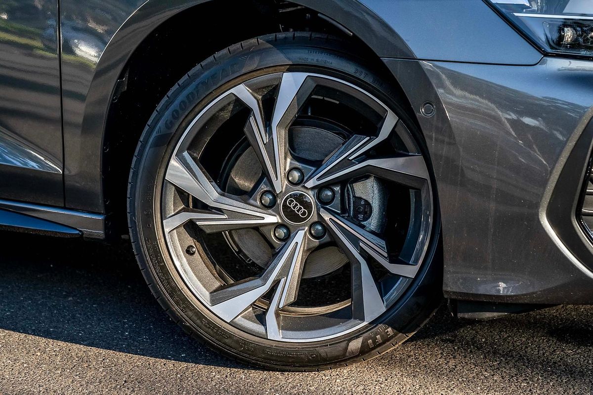 2025 Audi A3 35 TFSI S line GY