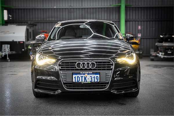 2011 Audi A1 Attraction 8X
