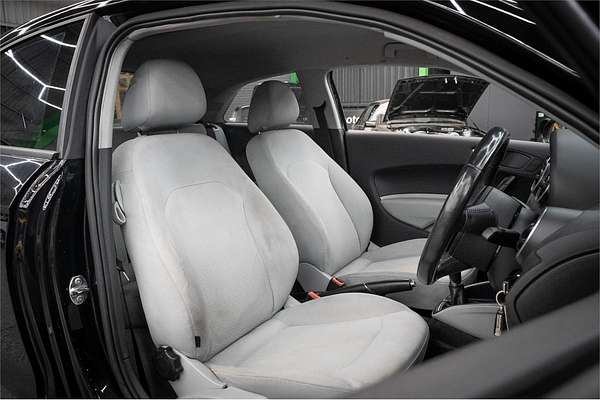 2011 Audi A1 Attraction 8X