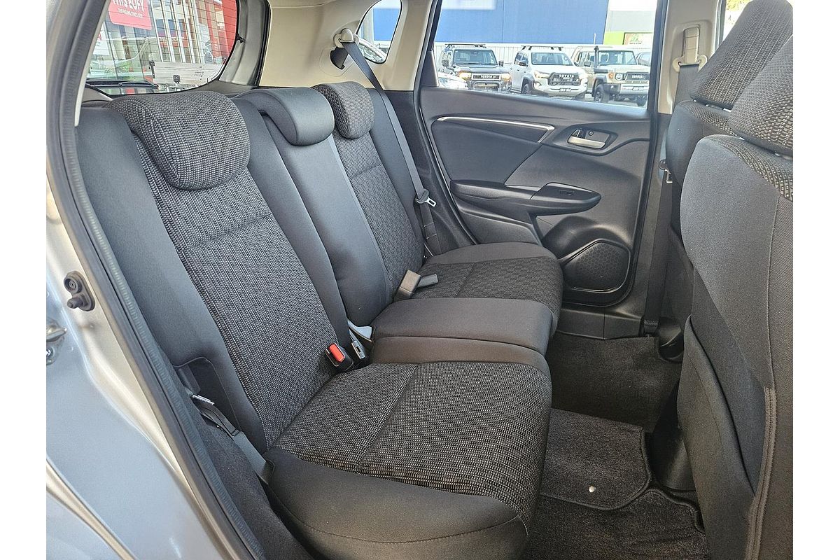 2016 Honda Jazz VTi GF