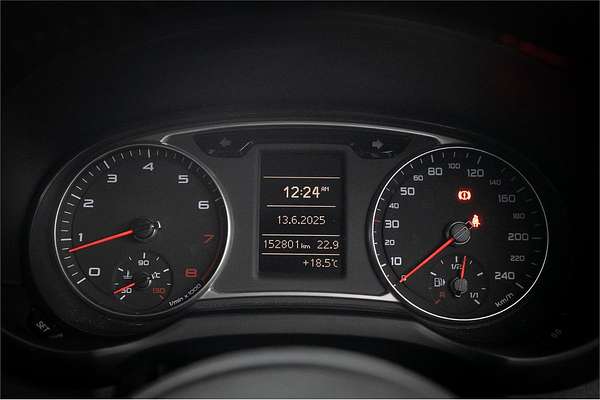 2011 Audi A1 Attraction 8X