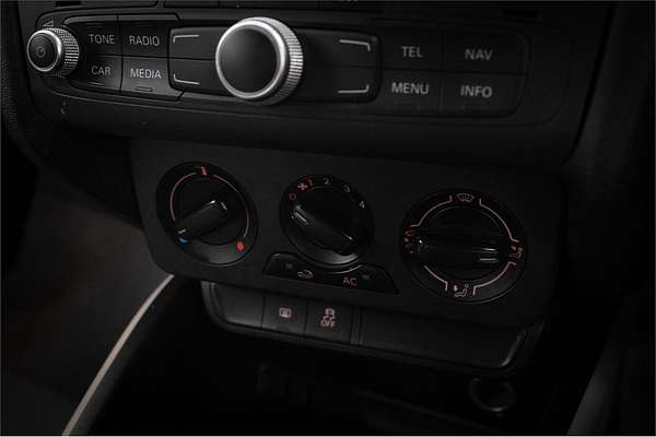 2011 Audi A1 Attraction 8X