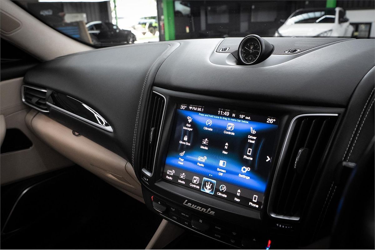 2017 Maserati Levante M161