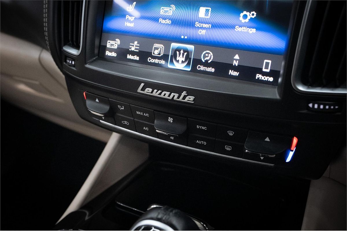 2017 Maserati Levante M161