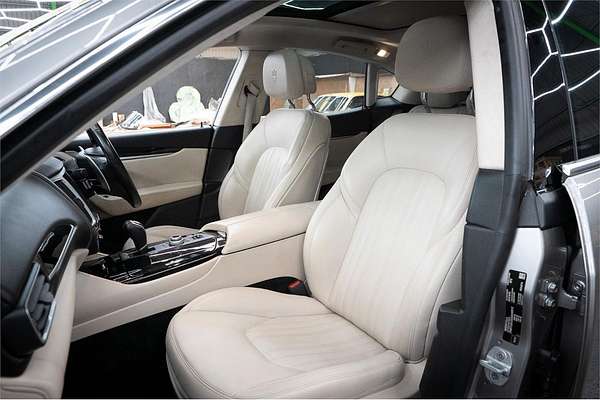 2017 Maserati Levante M161
