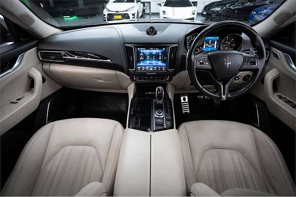 2017 Maserati Levante M161