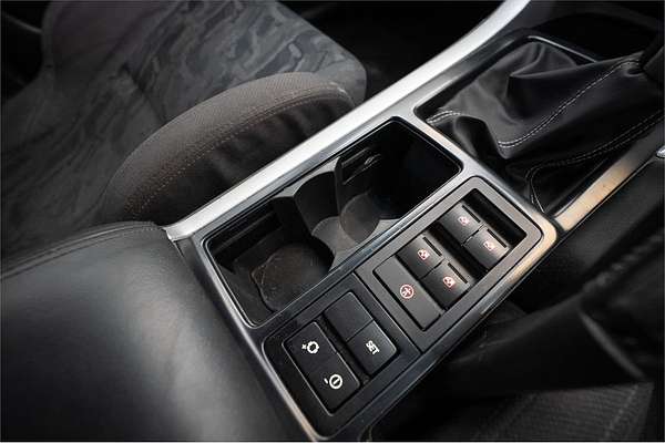 2006 HSV Unknown