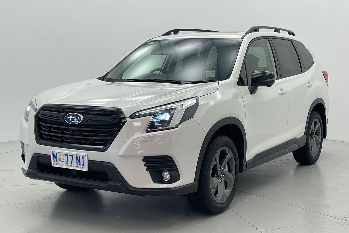 2025 Subaru Forester STI Sport S5