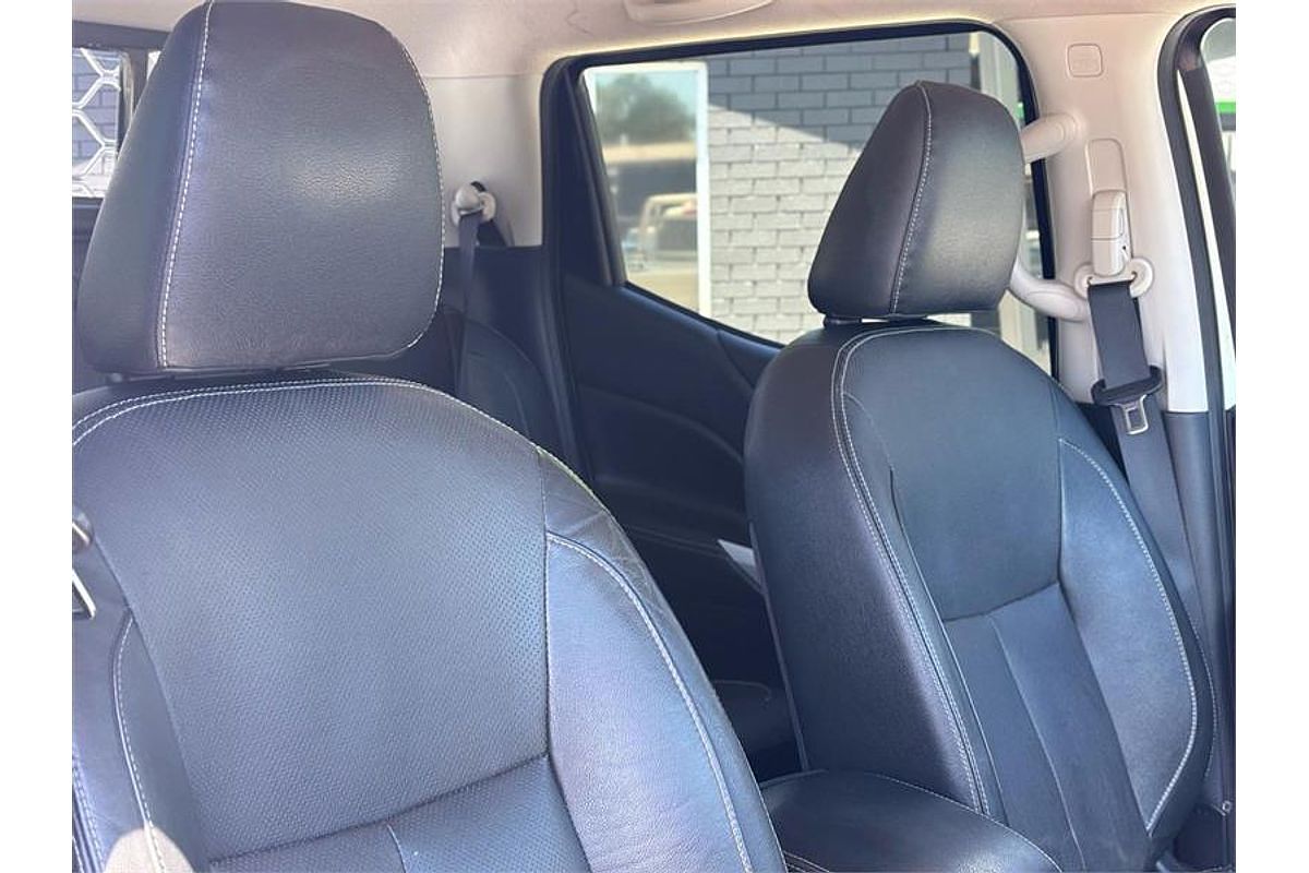 2017 Nissan Navara ST-X D23 Series 2 4X4